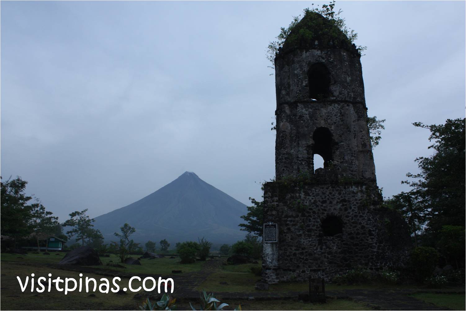 The Cagsawa Ruins and the Beautiful Mayon Volcano