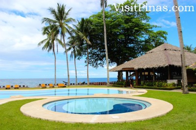 Oceanside Bar and Grill at Bahay Bakasyunan sa Camiguin